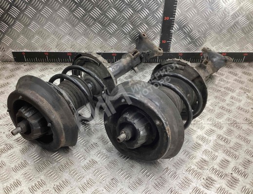 Стойка передняя правая Mercedes CLK (W209) 2002-2005  Mercedes CLK CLK (W209) 2002-2005