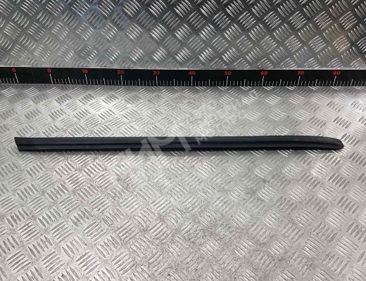 Молдинг стекла лобового Opel Vectra B 1995-1999  Opel Vectra Vectra B 1995-1999