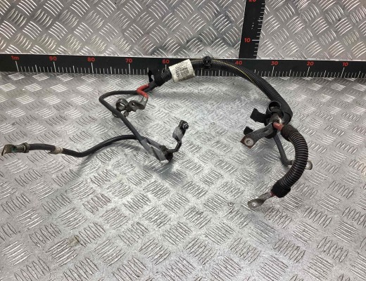 Клемма аккумулятора плюс Opel Corsa D 2006-2010  Opel Corsa Corsa D 2006-2010