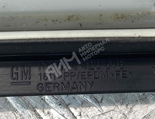 Молдинг стекла лобового Opel Vectra B 1999-2002 рестайлинг  Opel Vectra Vectra B 1999-2002 рестайлинг