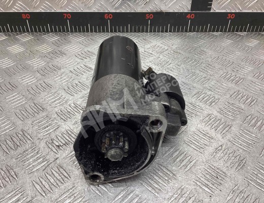 Стартер Volkswagen Passat B5+ (3B) 2000-2005 рестайлинг  Volkswagen Passat Passat B5+ (3B) 2000-2005 рестайлинг