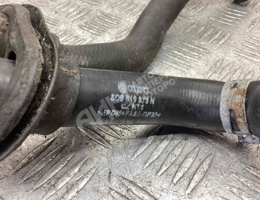 Патрубок отопителя (печки) Volkswagen Passat B5+ (3B) 2000-2005 рестайлинг  Volkswagen Passat Passat B5+ (3B) 2000-2005 рестайлинг
