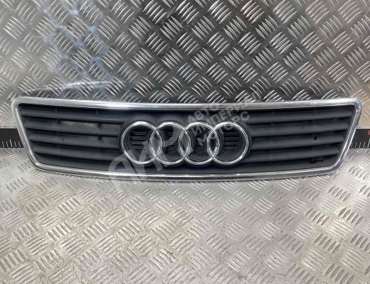 Решетка капота Audi A6 C5 (4B) 1997-2001  Audi A6 A6 C5 (4B) 1997-2001