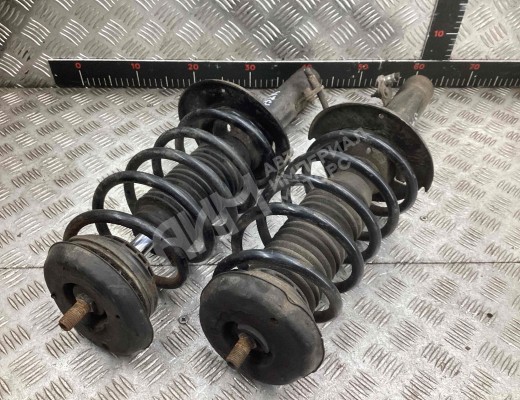 Стойка передняя правая Peugeot 207 (WA/WC/WK) 2006-2013  Peugeot 207 207 (WA/WC/WK) 2006-2013