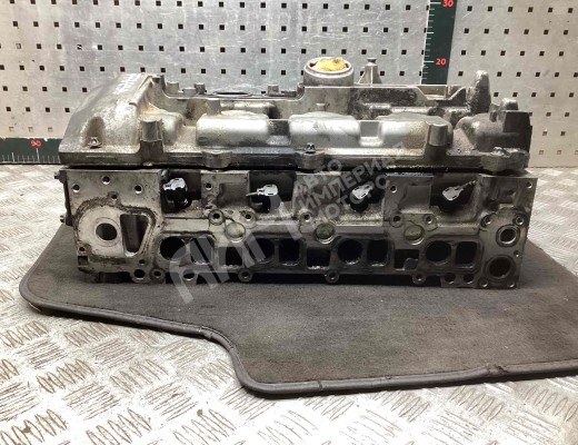 Головка блока цилиндров Mercedes C (W203) 2000-2004  Mercedes C C (W203) 2000-2004