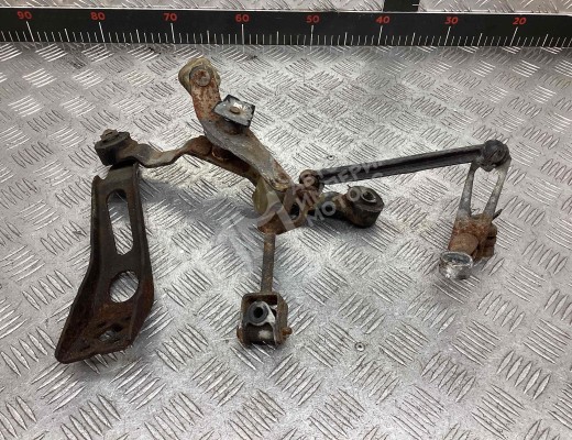 Механизм переключения передач Opel Astra H 2004-2007  Opel Astra Astra H 2004-2007