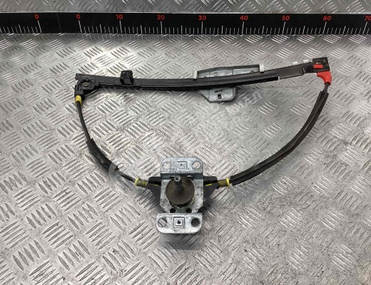 Стеклоподъемник задний правый Volkswagen Passat B4 (3A) 1993-1997  Volkswagen Passat Passat B4 (3A) 1993-1997