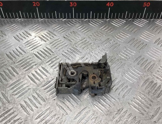 Замок двери задней правой Volkswagen Passat B4 (3A) 1993-1997  Volkswagen Passat Passat B4 (3A) 1993-1997