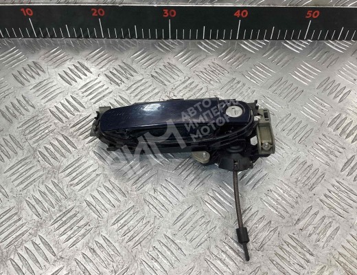 Ручка наружная передняя левая Audi A4 B6 (8EC, 8E5) 2000-2004  Audi A4 A4 B6 (8EC, 8E5) 2000-2004