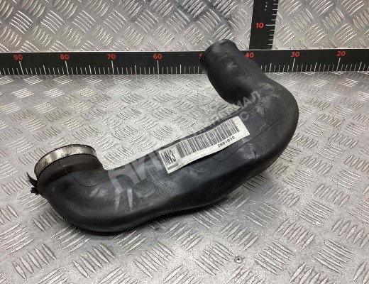 Патрубок воздушного фильтра Opel Astra H 2007-2010 рестайлинг  Opel Astra Astra H 2007-2010 рестайлинг