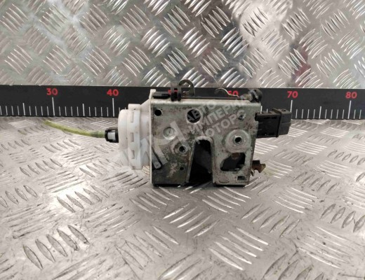 Замок двери передней правой Audi A6 C4 (4A) 1994-1997  Audi A6 A6 C4 (4A) 1994-1997