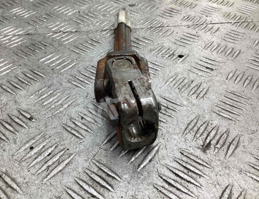 Рулевой карданчик Audi A3 I (8L) 1996-2000  Audi A3 A3 I (8L) 1996-2000