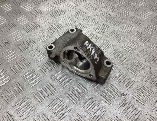 Кронштейн полуоси Opel Astra H 2007-2010 рестайлинг  Opel Astra Astra H 2007-2010 рестайлинг