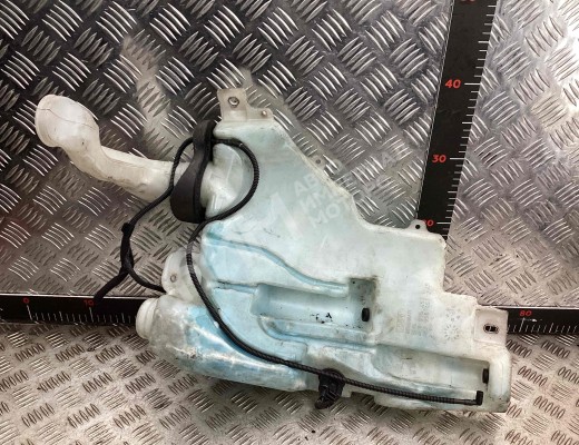 Бачок омывателя Audi A8 D3 (4E) 2007-2009 2-й рестайлинг  Audi A8 A8 D3 (4E) 2007-2009 2-й рестайлинг