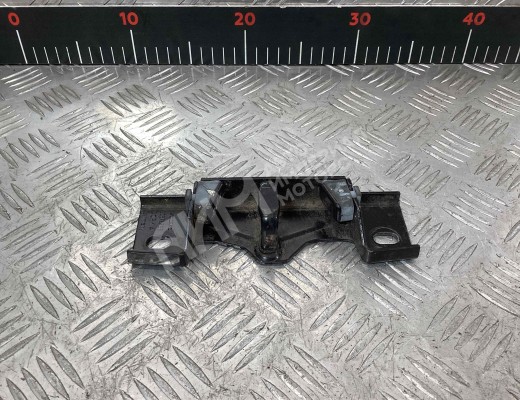 Ответная часть замка багажника Volvo XC 90 I (C) 2002-2014  Volvo XC90 XC 90 I (C) 2002-2014