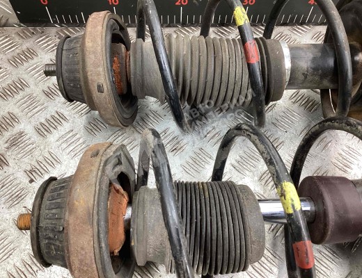 Стойка задняя Alfa Romeo GT (937) 2003-2010  Alfa Romeo GT GT (937) 2003-2010