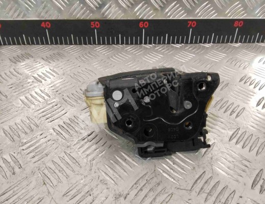 Замок двери передней левой Volkswagen Passat B6 (3C) 2005-2010  Volkswagen Passat Passat B6 (3C) 2005-2010