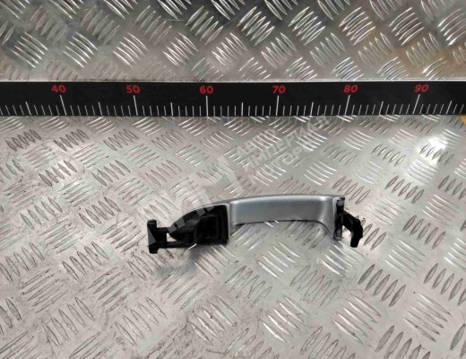 Ручка наружная передняя левая Volkswagen Passat B6 (3C) 2005-2010  Volkswagen Passat Passat B6 (3C) 2005-2010