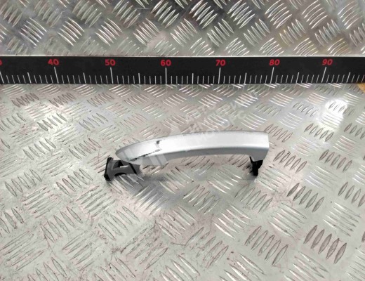 Ручка наружная передняя левая Volkswagen Passat B6 (3C) 2005-2010  Volkswagen Passat Passat B6 (3C) 2005-2010