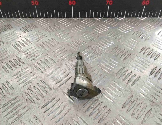 Личинка дверного замка Volkswagen Passat B6 (3C) 2005-2010  Volkswagen Passat Passat B6 (3C) 2005-2010
