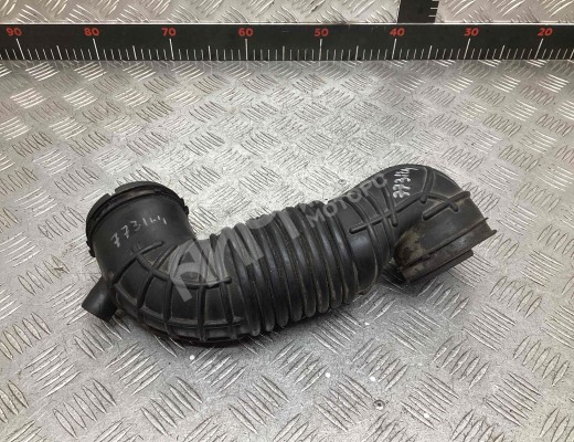 Патрубок воздушного фильтра Ford Mondeo III 2000-2003  Ford Mondeo Mondeo III 2000-2003