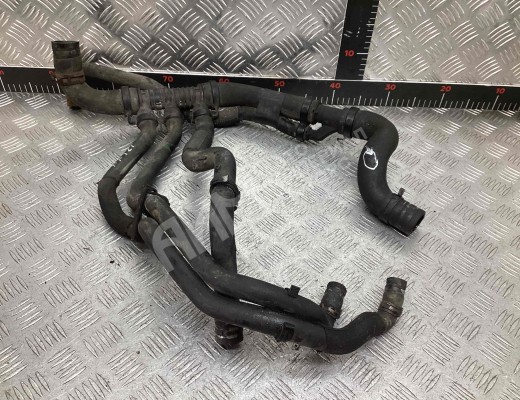 Патрубок радиатора Renault Megane II 2006-2009 рестайлинг  Renault Megane Megane II 2006-2009 рестайлинг