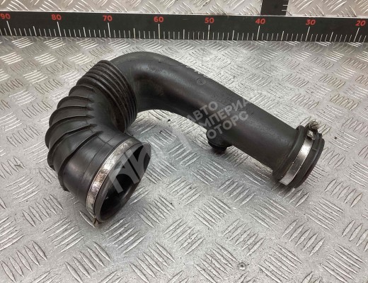 Патрубок воздушного фильтра Mercedes E (W211) 2002-2006  Mercedes E E (W211) 2002-2006