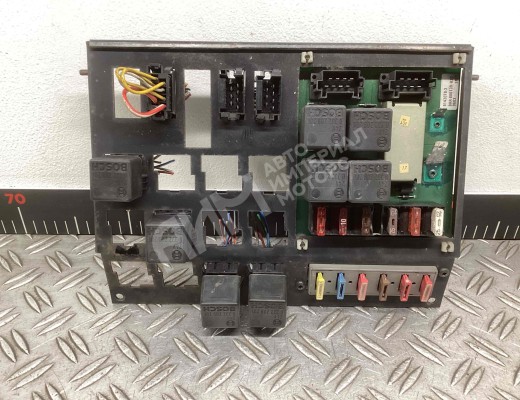 Блок предохранителей Volvo FH I 1993-2001  Volvo FH FH I 1993-2001