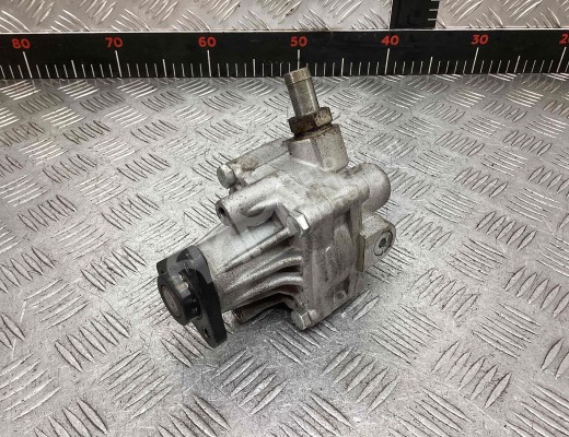 Насос гидроусилителя руля Audi A4 B5 (8D) 1994-1999  Audi A4 A4 B5 (8D) 1994-1999