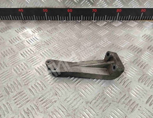 Кронштейн двигателя Mercedes Sprinter I (W901-905) 1995-2006  Mercedes Sprinter Sprinter I (W901-905) 1995-2006