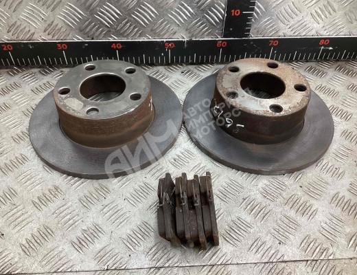 Диск тормозной задний Volkswagen Passat B5 (3B) 1996-2000  Volkswagen Passat Passat B5 (3B) 1996-2000