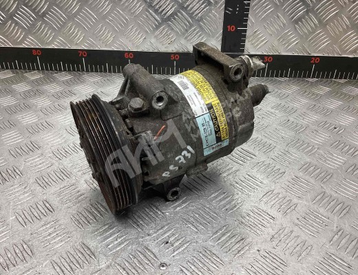 Компрессор кондиционера Renault Megane I 1995-2002  Renault Megane Megane I 1995-2002