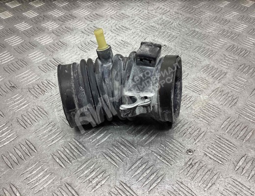 Патрубок воздушного фильтра Mazda 6 I (GG) 2002-2005  Mazda 6 6 I (GG) 2002-2005