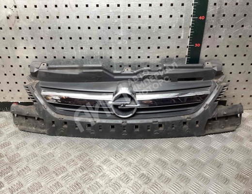 Решетка радиатора Opel Corsa C 2003-2006 рестайлинг  Opel Corsa Corsa C 2003-2006 рестайлинг
