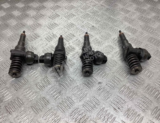 Форсунка Volkswagen Touran I (1T) 2003-2006  Volkswagen Touran Touran I (1T) 2003-2006
