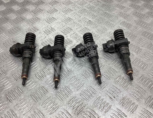 Форсунка Volkswagen Touran I (1T) 2003-2006  Volkswagen Touran Touran I (1T) 2003-2006