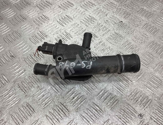 Фланец (тройник) системы охлаждения Volkswagen Touran I (1T) 2003-2006  Volkswagen Touran Touran I (1T) 2003-2006