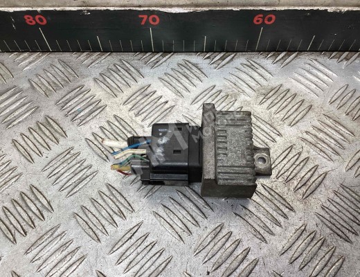 Реле накала свечей Nissan Micra III (K12) 2002-2010  Nissan Micra Micra III (K12) 2002-2010