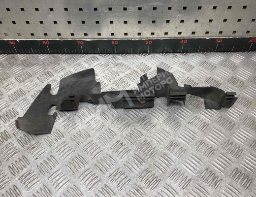 Воздуховод радиатора Audi A6 Allroad C5 (4BH) 2000-2005  Audi A6 Allroad A6 Allroad C5 (4BH) 2000-2005