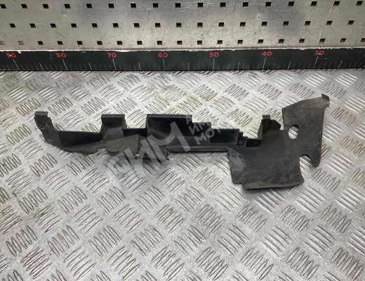 Воздуховод радиатора Audi A6 Allroad C5 (4BH) 2000-2005  Audi A6 Allroad A6 Allroad C5 (4BH) 2000-2005