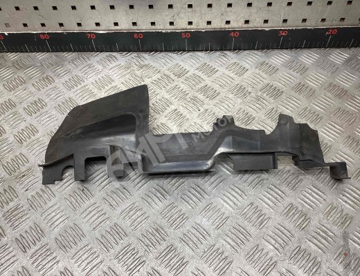Воздуховод радиатора Audi A4 B7 (8EC, 8ED) 2004-2008  Audi A4 A4 B7 (8EC, 8ED) 2004-2008