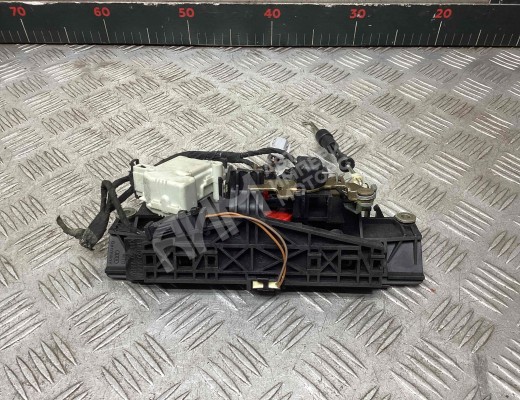 Ручка открывания багажника Audi A6 C5 (4B) 1997-2001  Audi A6 A6 C5 (4B) 1997-2001