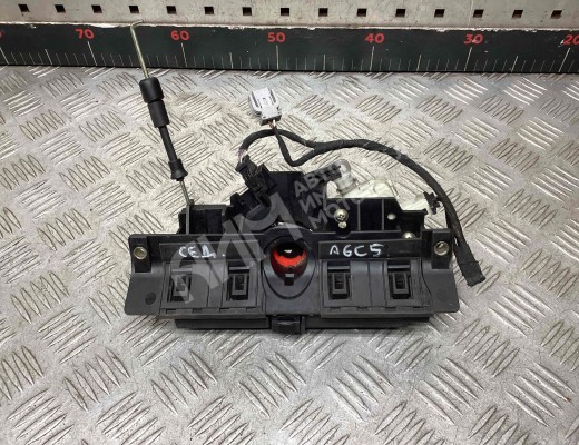 Ручка открывания багажника Audi A6 C5 (4B) 1997-2001  Audi A6 A6 C5 (4B) 1997-2001