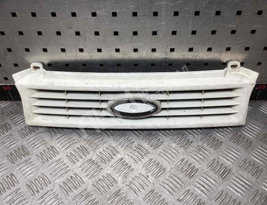 Решетка радиатора Ford     