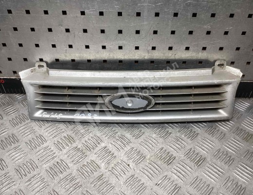 Решетка радиатора Ford     