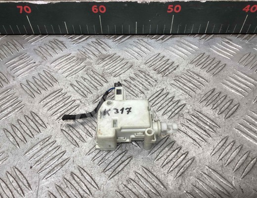 Активатор замка багажника Volkswagen Golf IV (1J) 1997-2004  Volkswagen Golf Golf IV (1J) 1997-2004