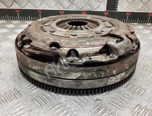 Маховик Opel Zafira B 2008-2015 рестайлинг  Opel Zafira Zafira B 2008-2015 рестайлинг