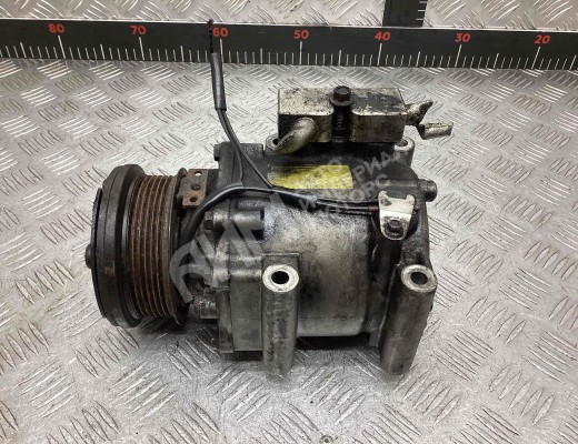 Компрессор кондиционера Ford Focus I 1998-2001  Ford Focus Focus I 1998-2001