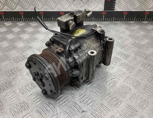 Компрессор кондиционера Ford Focus I 1998-2001  Ford Focus Focus I 1998-2001