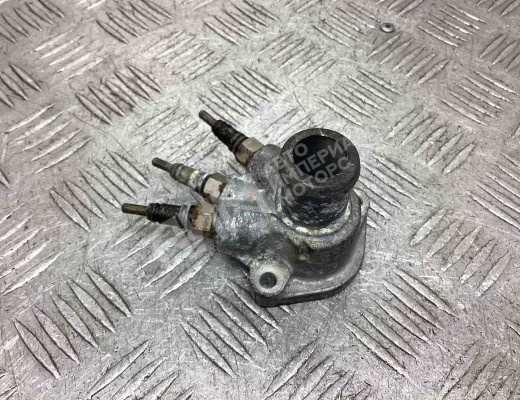 Подогреватель охлаждающей жидкости (антифриза) Volkswagen Golf IV (1J) 1997-2004  Volkswagen Golf Golf IV (1J) 1997-2004